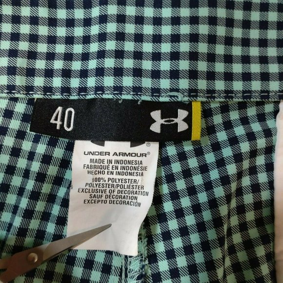 Under Armor Size 40 Green Chequered Shorts - Picture 6 of 9